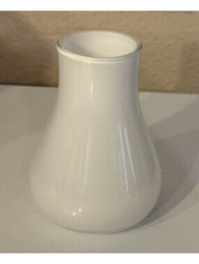 IKEA White Solid Glass Vase, Glossy Art Glass, 5 in H, MPN 101.565.19 Signed